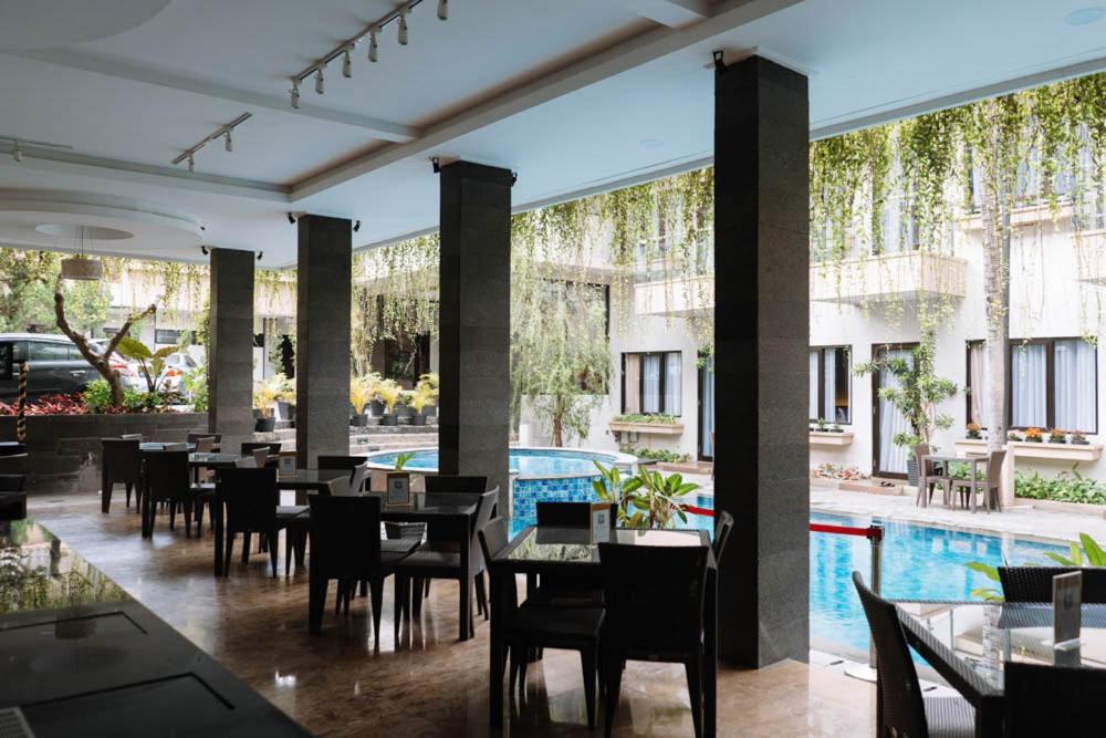 Anugrah Hotel Sukabumi Exterior foto